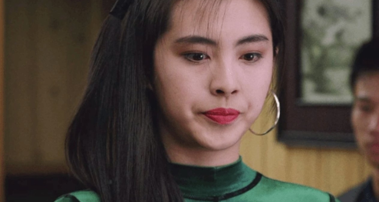 58岁王祖贤贴吧晒最新自拍送新年祝福，表示回娘家啦！