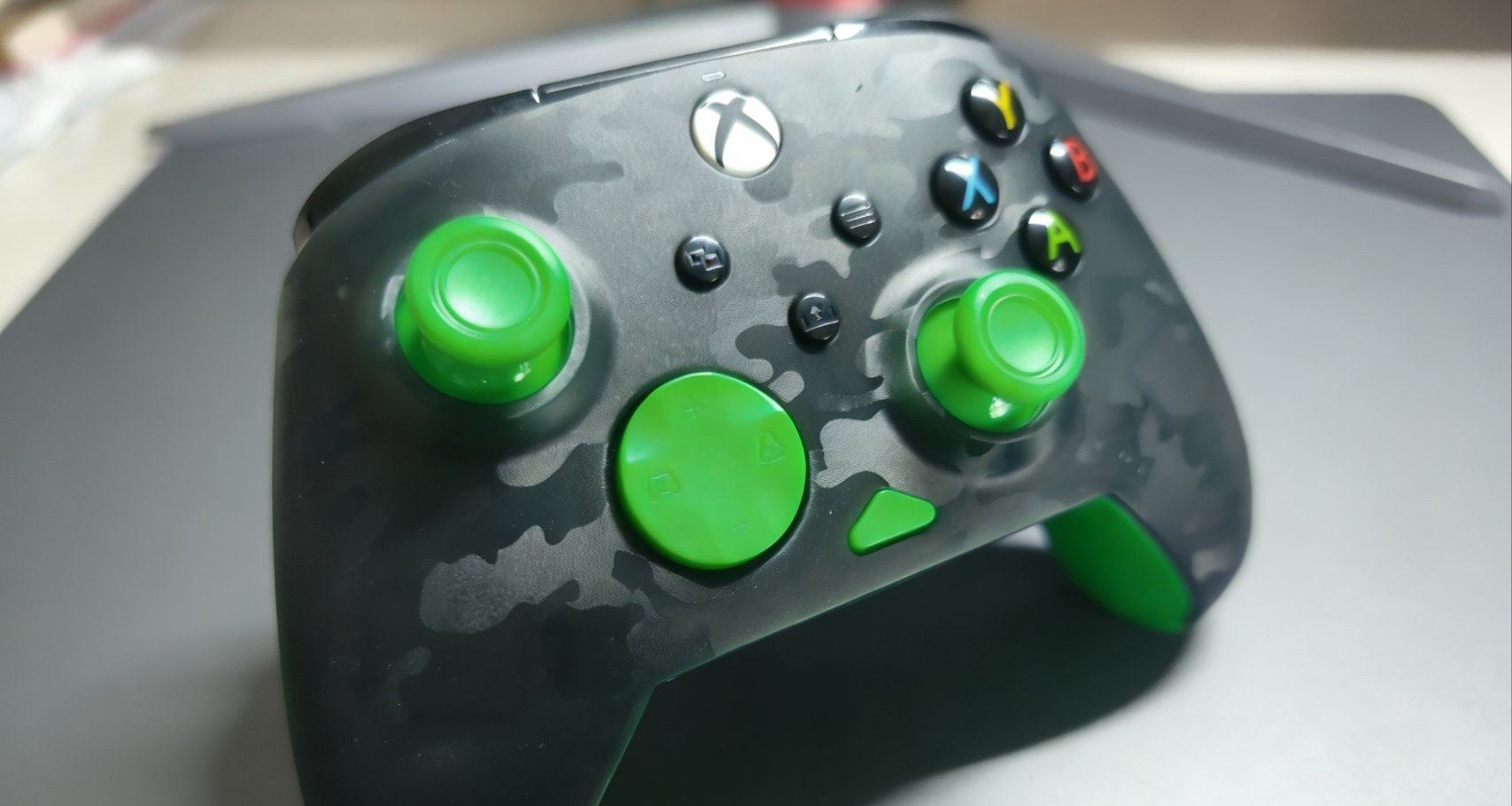 100起的微软授权手柄?内卷的风还是吹到了Xbox!