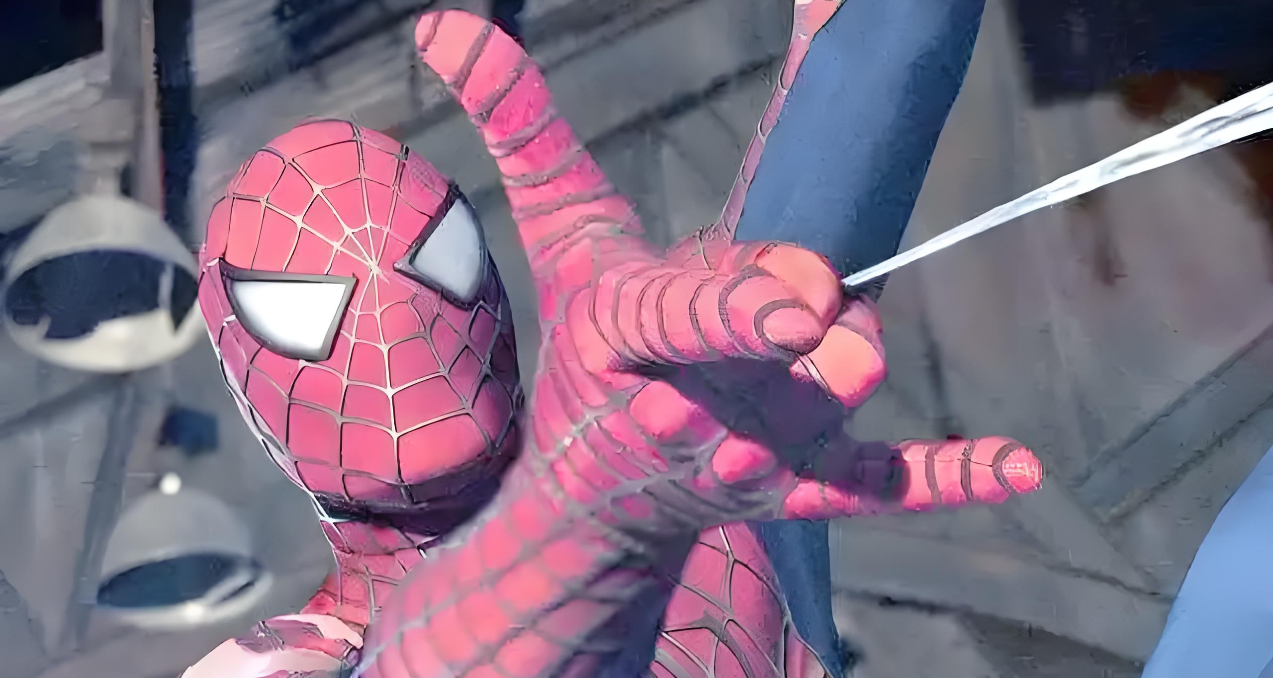 蜘蛛织网的时候，是怎么在相隔很远的地方搞定第一条丝的？