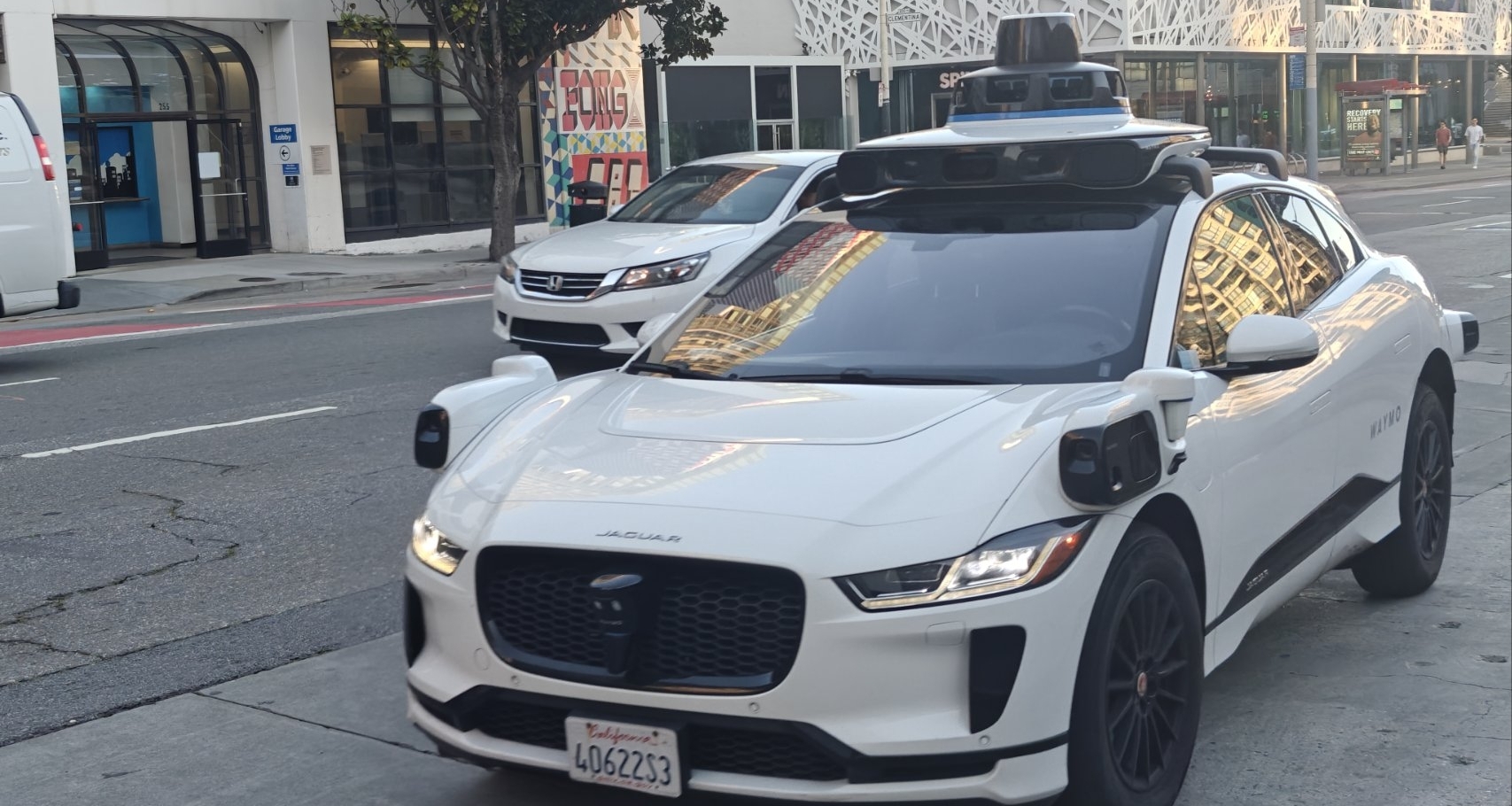 高科技，无人驾驶…创到人咋办