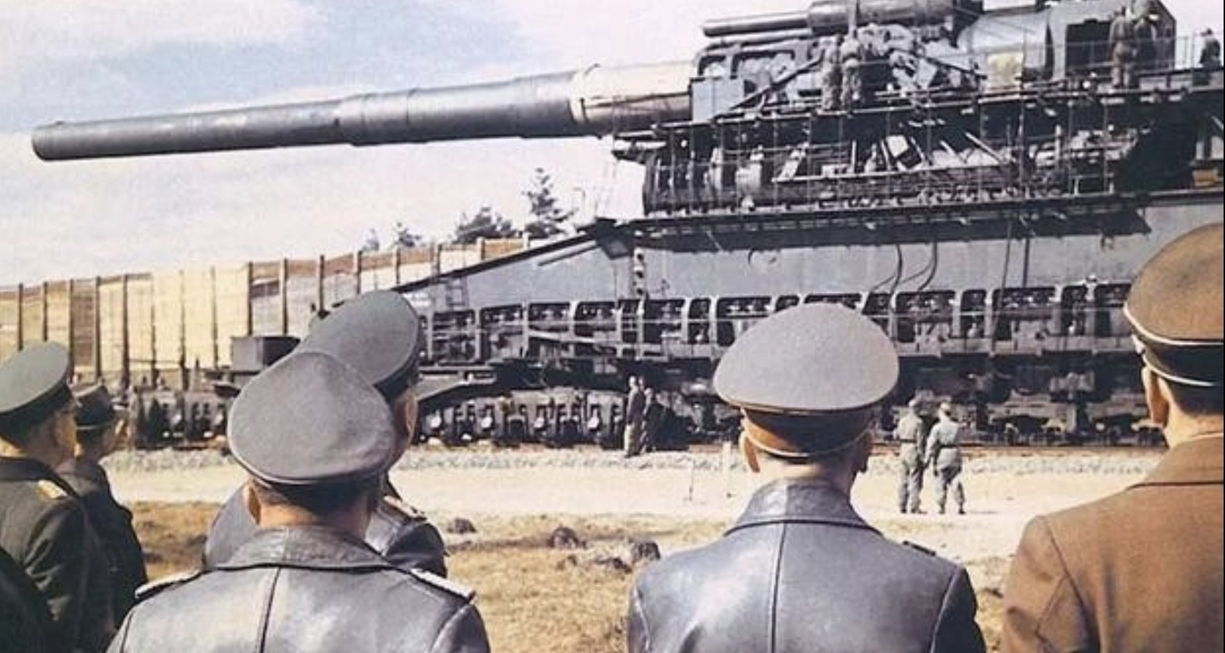 古斯塔夫巨炮：鋼鐵巨獸的一生與唯一一戰