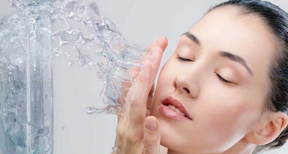 ⚡洗臉用熱水還是冷水？這麼多年我都錯了？？？⚡