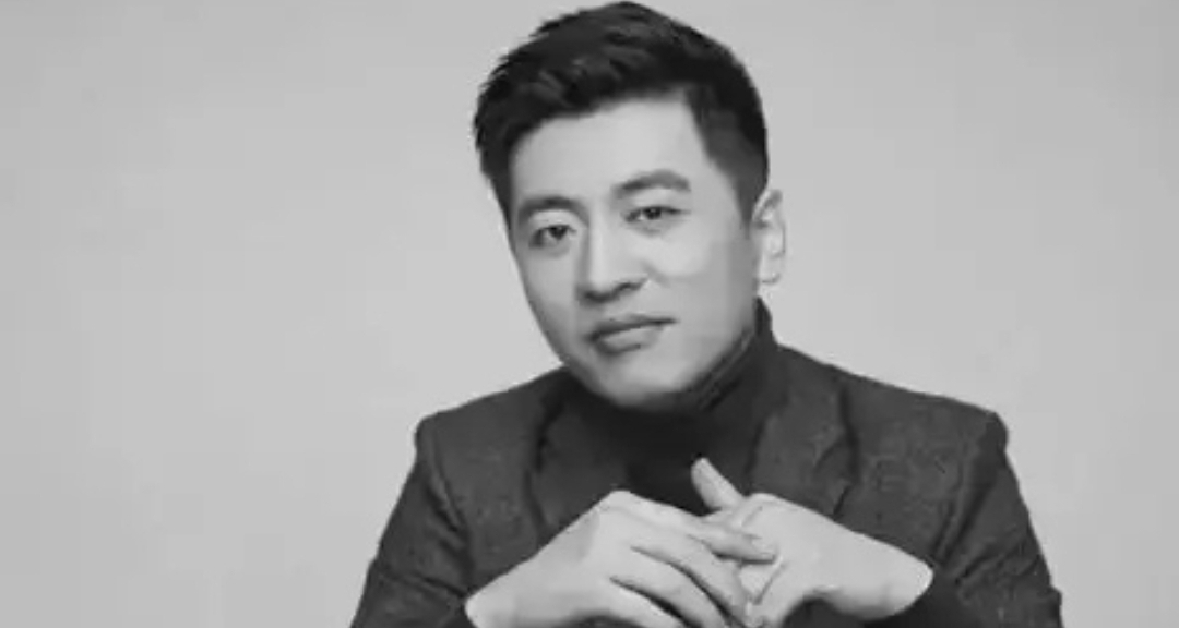 張雪峯公司收回所有肖像使用權！