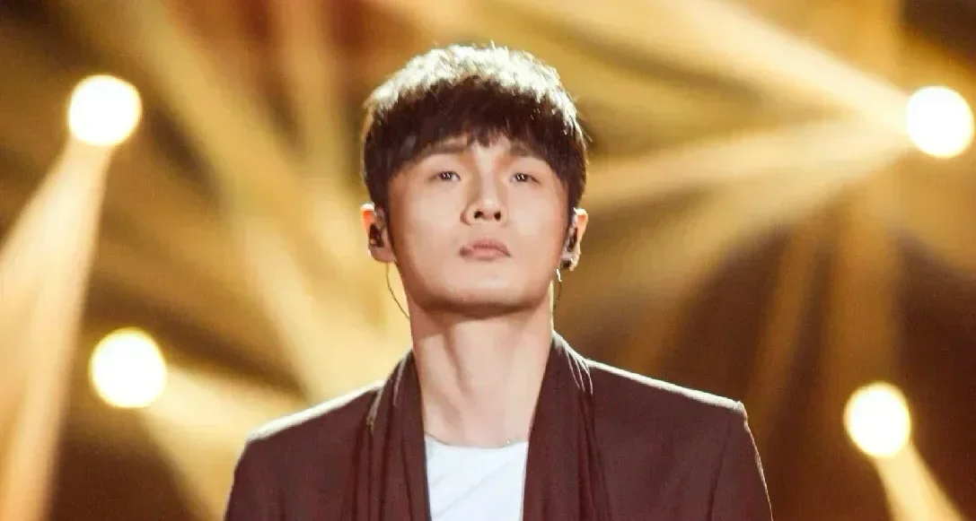 从怒怼物业到硬刚乐坛双标，李荣浩的犀利，从来都是一以贯之