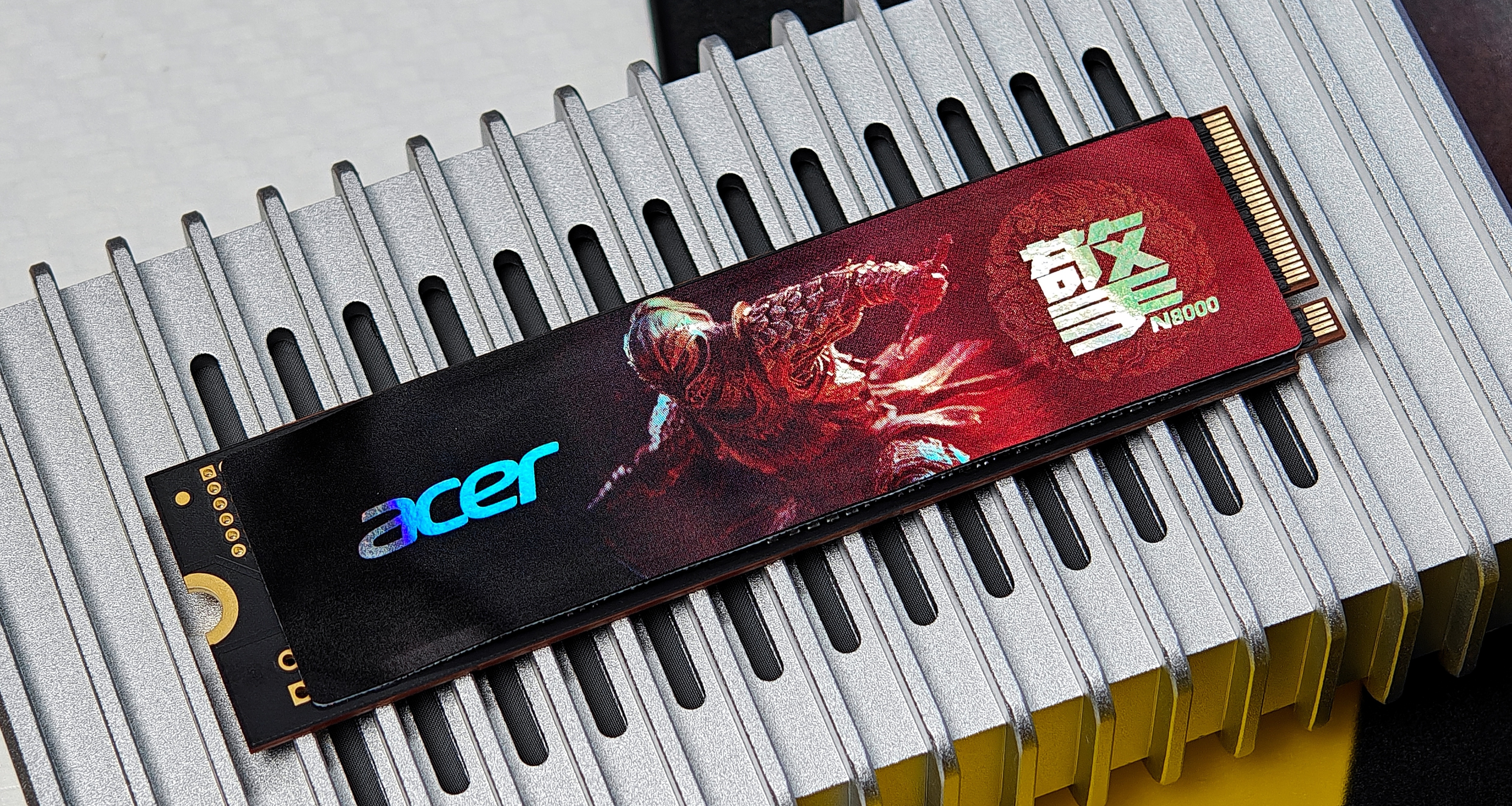 固态+移动硬盘盒才是目前的最优解！宏碁N8000+奥睿科雷电5硬盘盒