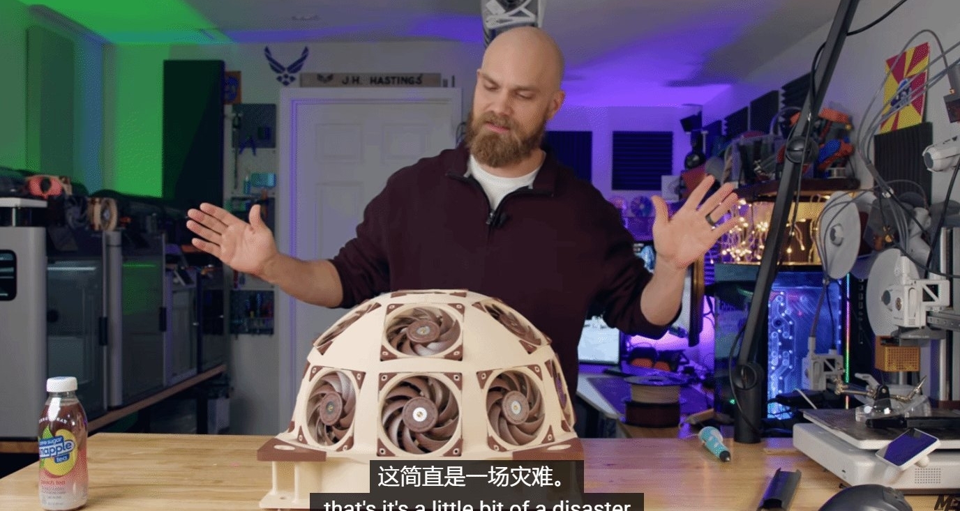 奇思妙想！国外一男子用15个风扇造超级穹顶，游戏温度直降20℃