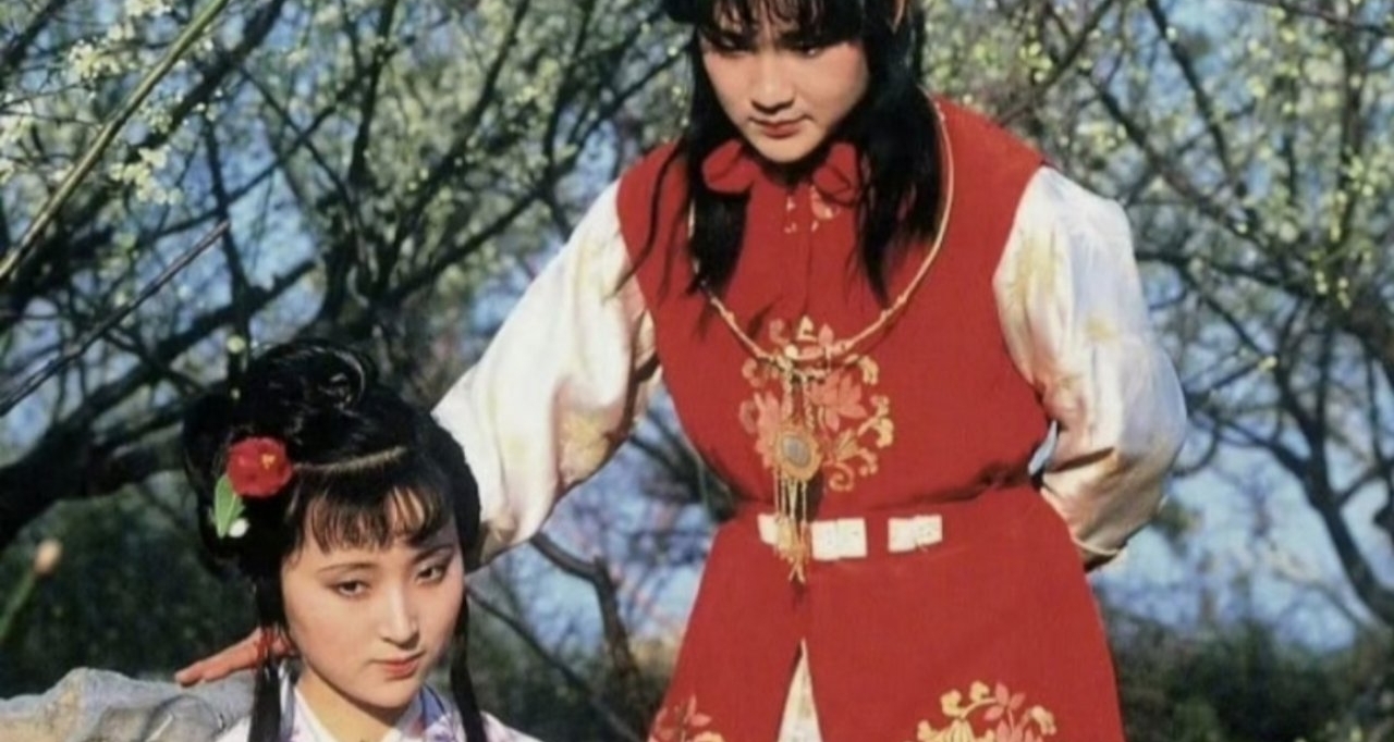 网传新版《红楼梦》演员表引热搜，87版《红楼梦》珠玉在前