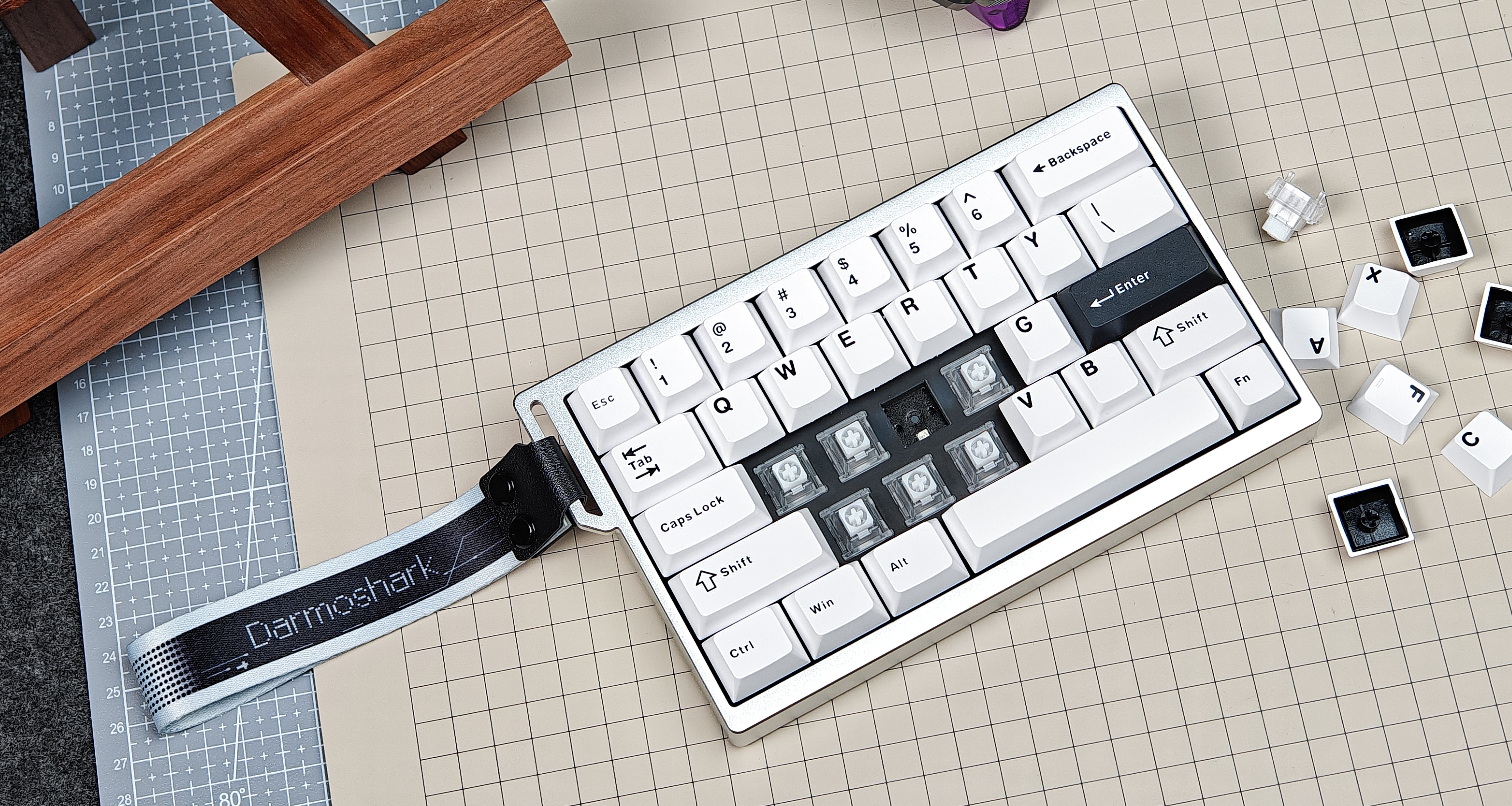 瓦學弟的最佳鍵盤是35配列？達摩鯊KT35全鋁磁軸鍵盤體驗詳解