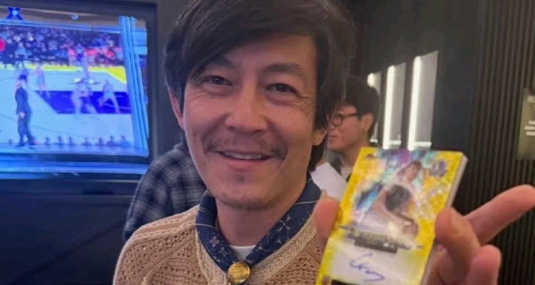 46歲陳冠希近照曝光，素顏蓄鬚盡顯成熟歲月感