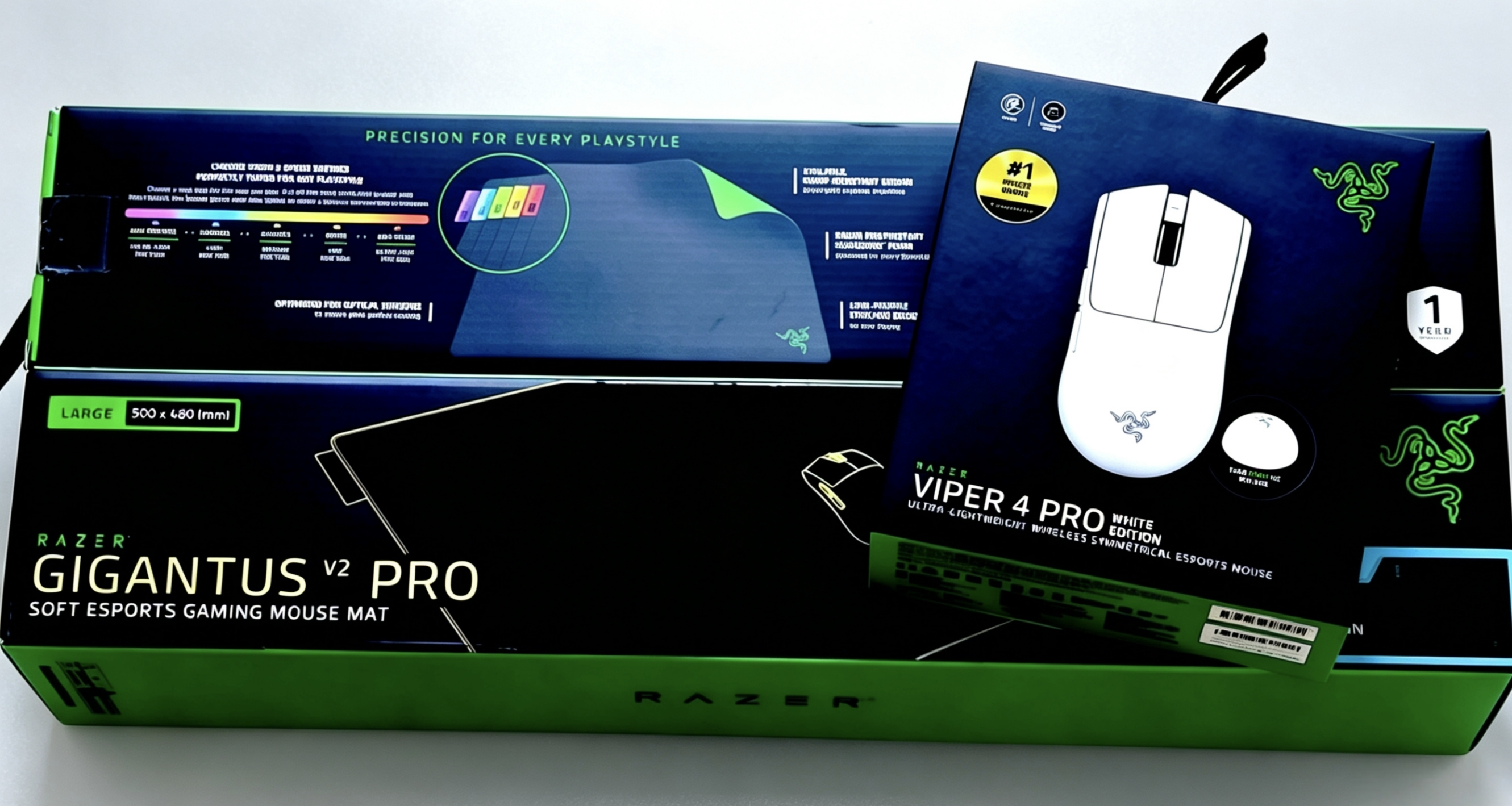 哪個男生會拒絕在520收到世一鼠呢？——雷蛇毒蝰V4pro&巨甲蟲V2p