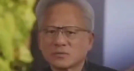 老黄承认放弃中国芯片市场让给了华为
