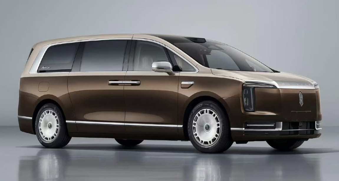 全國首款百萬級MPV? 全面對標豐田埃爾法，全新尊界V800即將亮相!