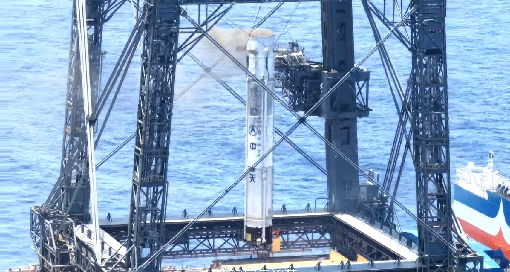 长征十号乙一级回收成功！我国首次成功回收火箭
