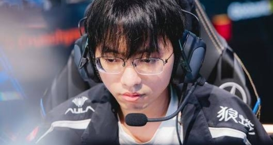 S冠上单无人问津！LPL转会窗口临近关闭，圣枪哥或将无缘第三赛段