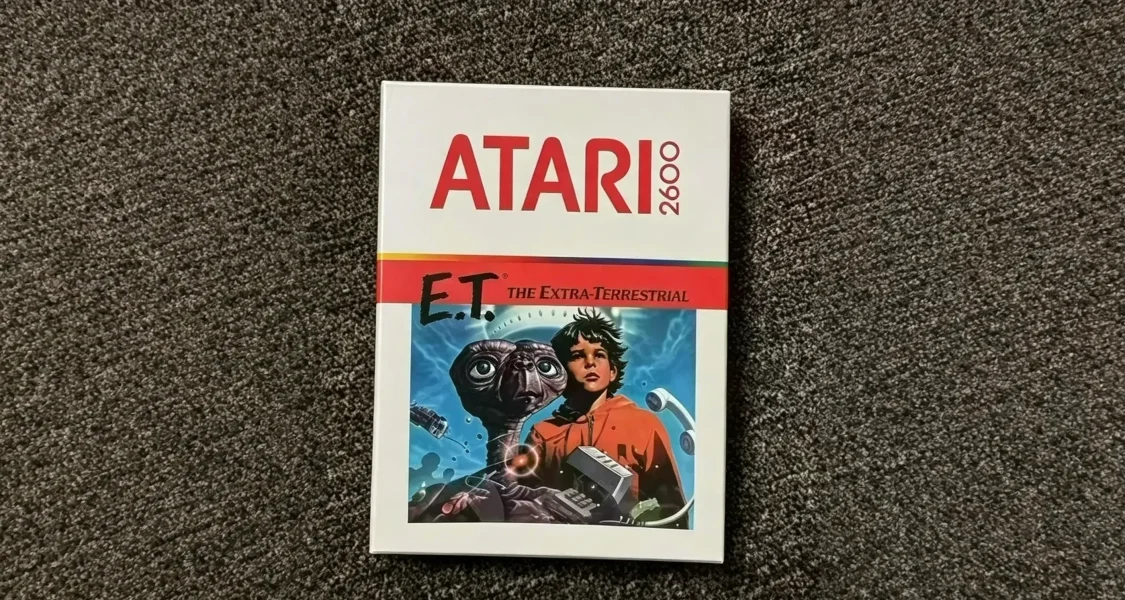 海外大热电影《外星访客 E.T》改编游戏卡带现已发布！