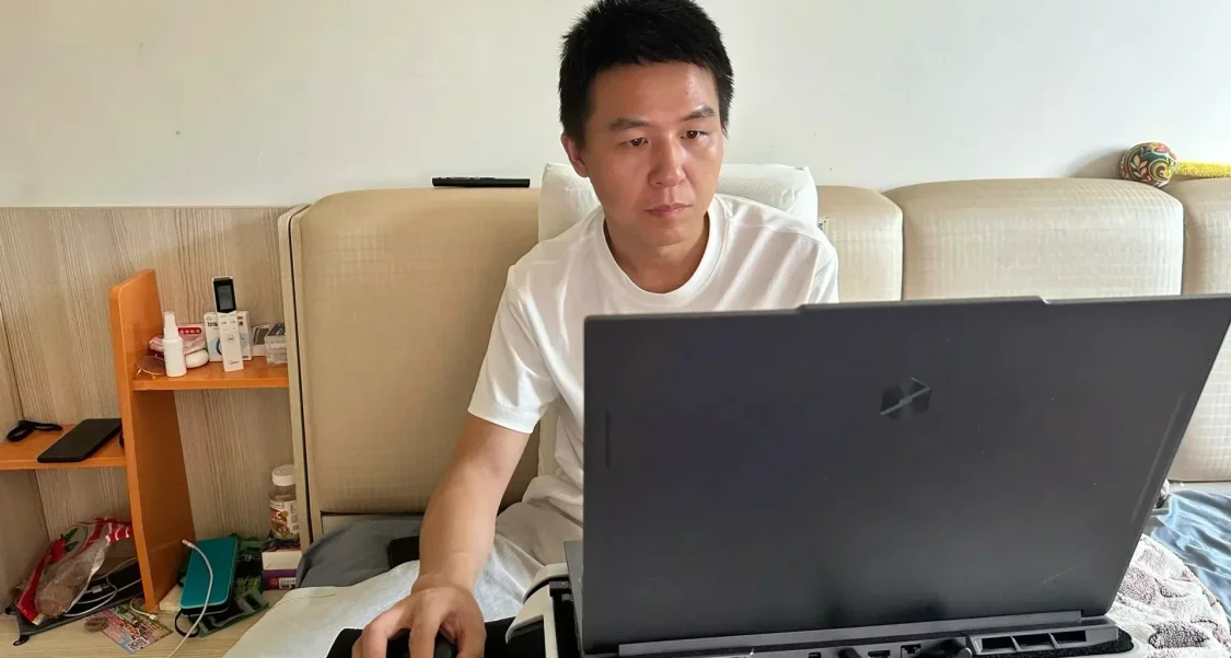 他做游戏最常说的是“难”，但从来没停过