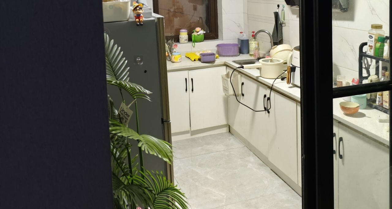 当独居牛马家里突然住进来一个妹妹（3）
