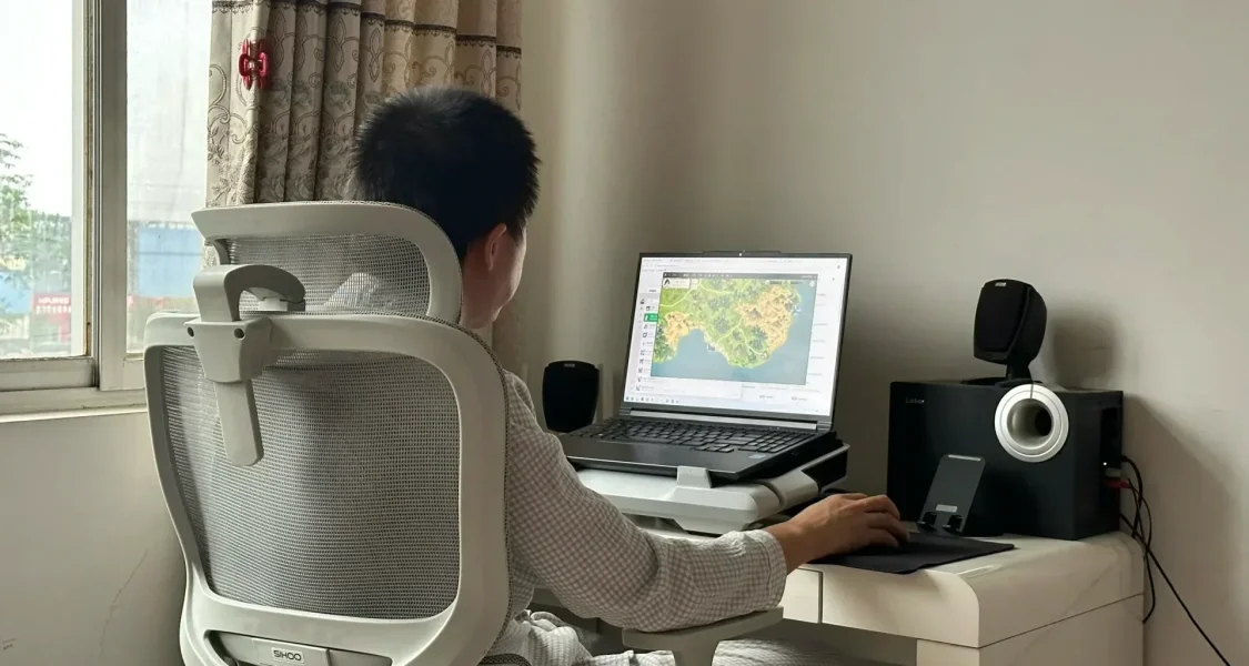 做遊戲的丈夫哥說：不在自己的路上，走多快都是繞路