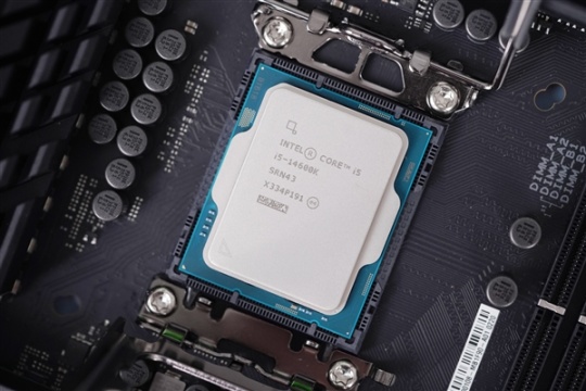 性能更強還便宜100元！酷睿i5-14600K圖賞