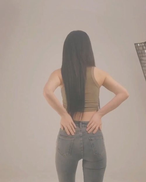 韓國啦啦隊女神COS星刃女主：定妝照幕後視頻公佈