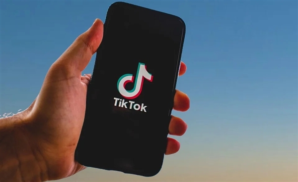 TikTok成爲全球首個自動標記AI生成內容的社交媒體平臺