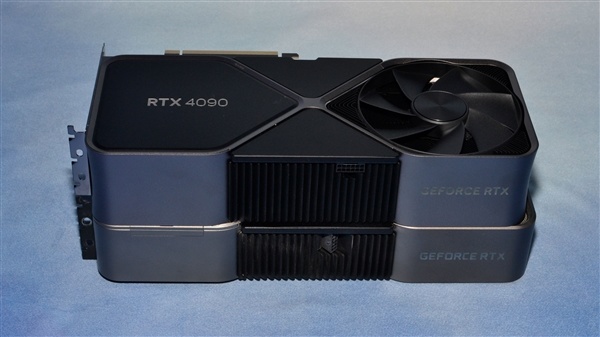 RTX 5090被传只有双插槽、双风扇
