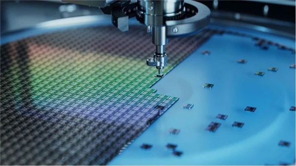 Intel 3工藝官方揭祕：面積縮小10％、能效飆升17％