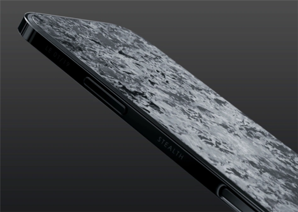 6.4萬元起！Caviar推出無攝像頭定製版iPhone 17系列