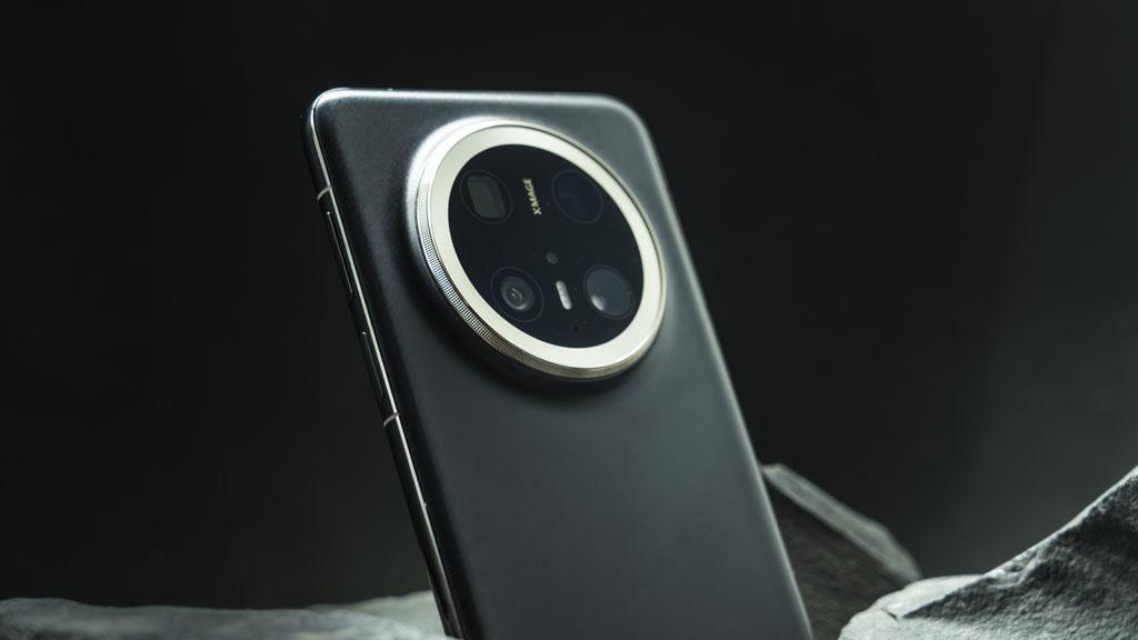 华为Mate 80超大杯配置曝光：主动散热+圆形模组