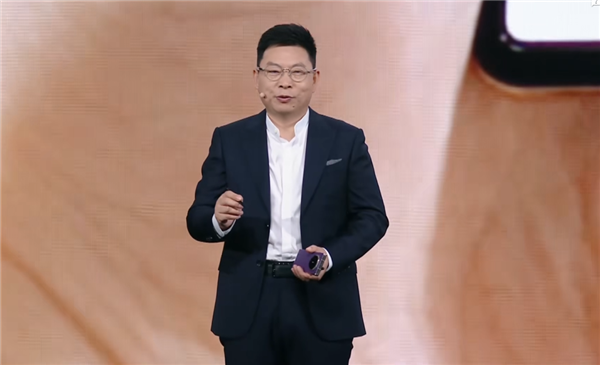 余承东：三折叠只有华为能超华为