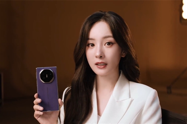 華爲全新三摺疊又要賣爆！銷量確實無敵