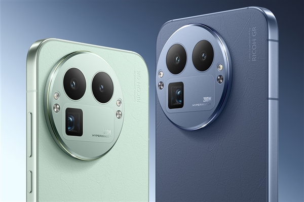 真我GT8 Pro成了：開售一週好評率99%