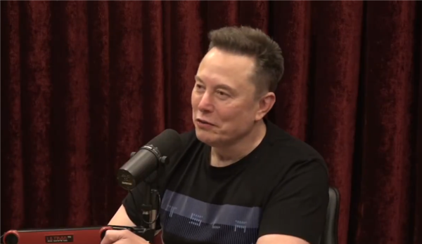 馬斯克大膽預言！不會再有手機和App