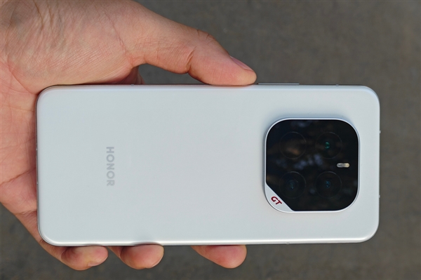 榮耀GT2 Pro快來了：驍龍8E5+8500mAh 性能續航同檔無敵