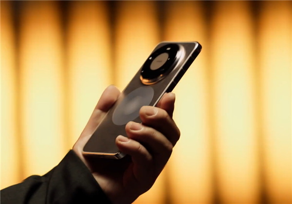 国产工艺性能巅峰！Mate80 PM配置曝光：麒麟9030+高强散热