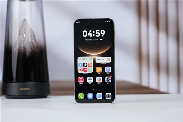 首发麒麟9030 Pro！华为Mate 80 Pro Max图赏