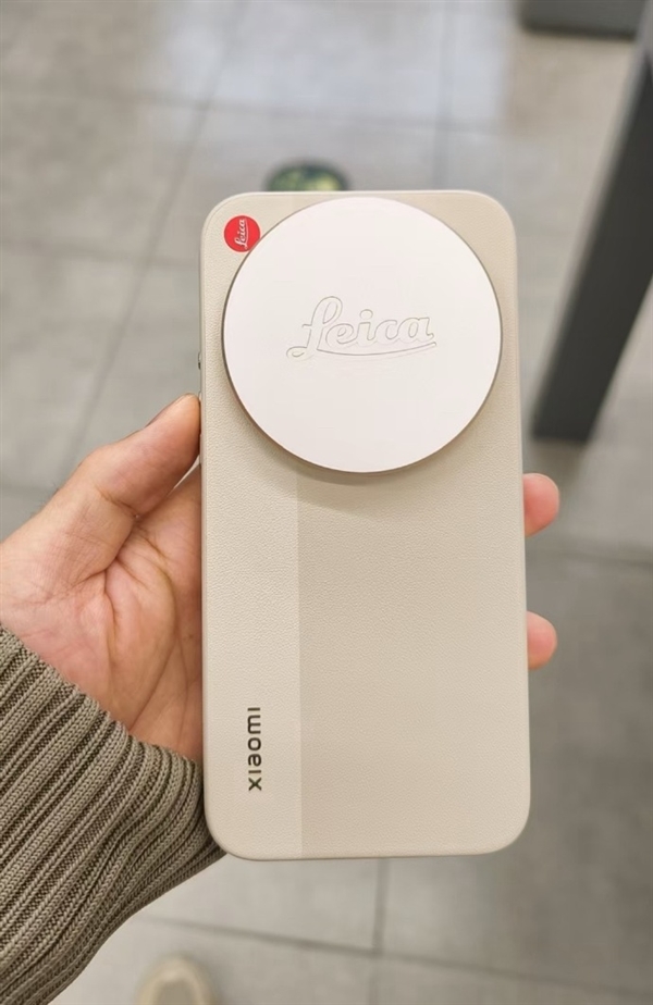 小米17 Ultra開賣 用戶狂買7999元徠卡版！定價夠良心