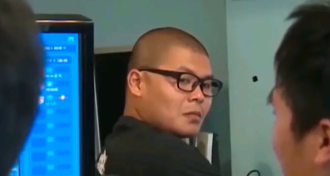 關於我通宵肝完論文之後卻被教授留下來單獨授課了這件事。