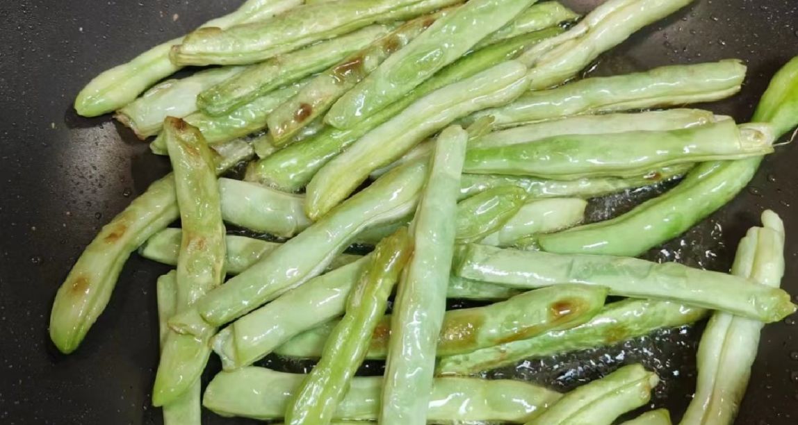 什麼？雙節不休息我居然當上了保安？（上）