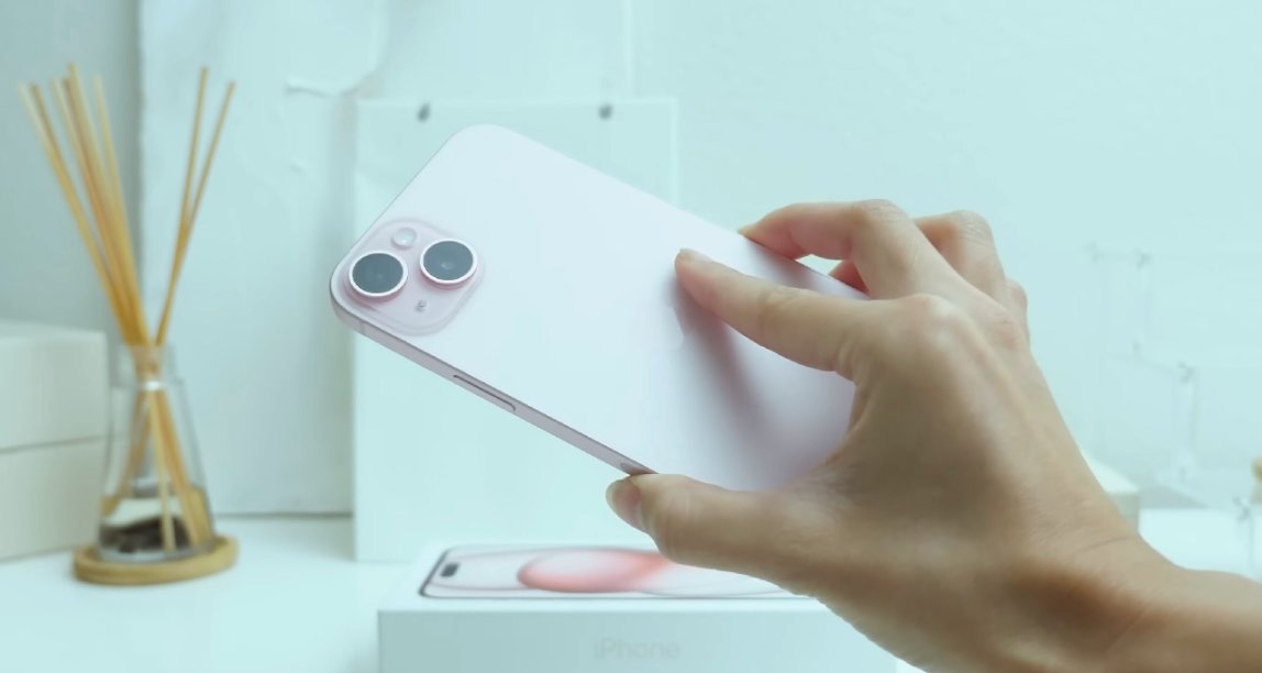 快充、刷新率、摄像头都没遥遥领先 值得买吗 iPhone15丐版体验