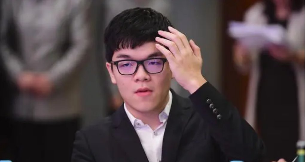 中国名人战——柯洁手握巨大优势，决赛惨遭逆转！