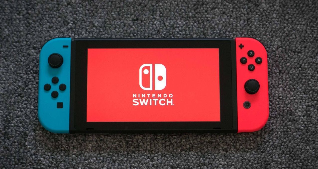 7年Switch玩家發推聊近日才發現側面雙USB，網友紛紛留言共鳴