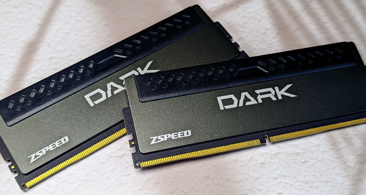 性價比蠻高的一款D5燈條——衆拾 黑旋風 黑盒首發