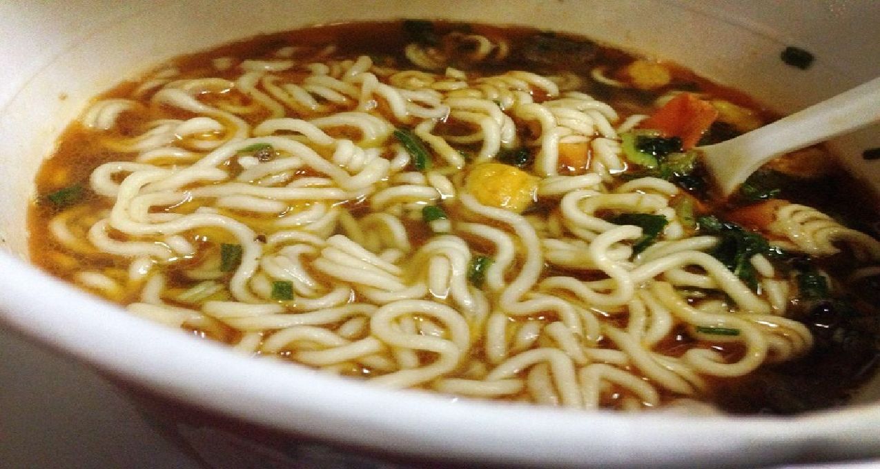 8款泡面游戏推荐，边打边吃，岂不美哉？