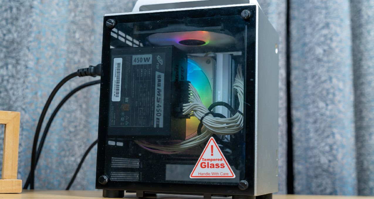 小小的升級一下核心，又能愉快的玩耍了，AMD 3400G升級5700G