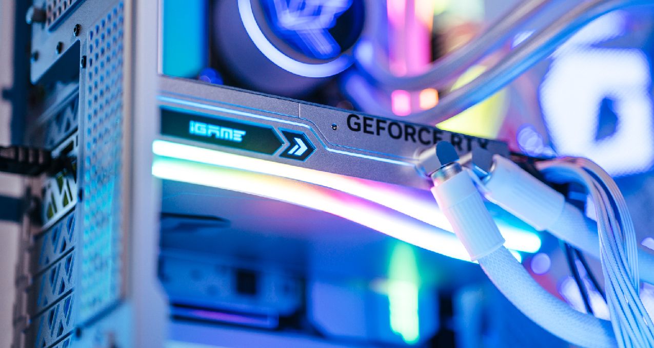 iGame RTX 4080 SUPER Neptune评测：一体水冷标杆，制霸游戏与AI