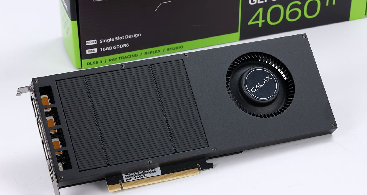 暴力涡轮风扇加持，单槽影驰RTX4060Ti 16GB无双MAX显卡装机实测