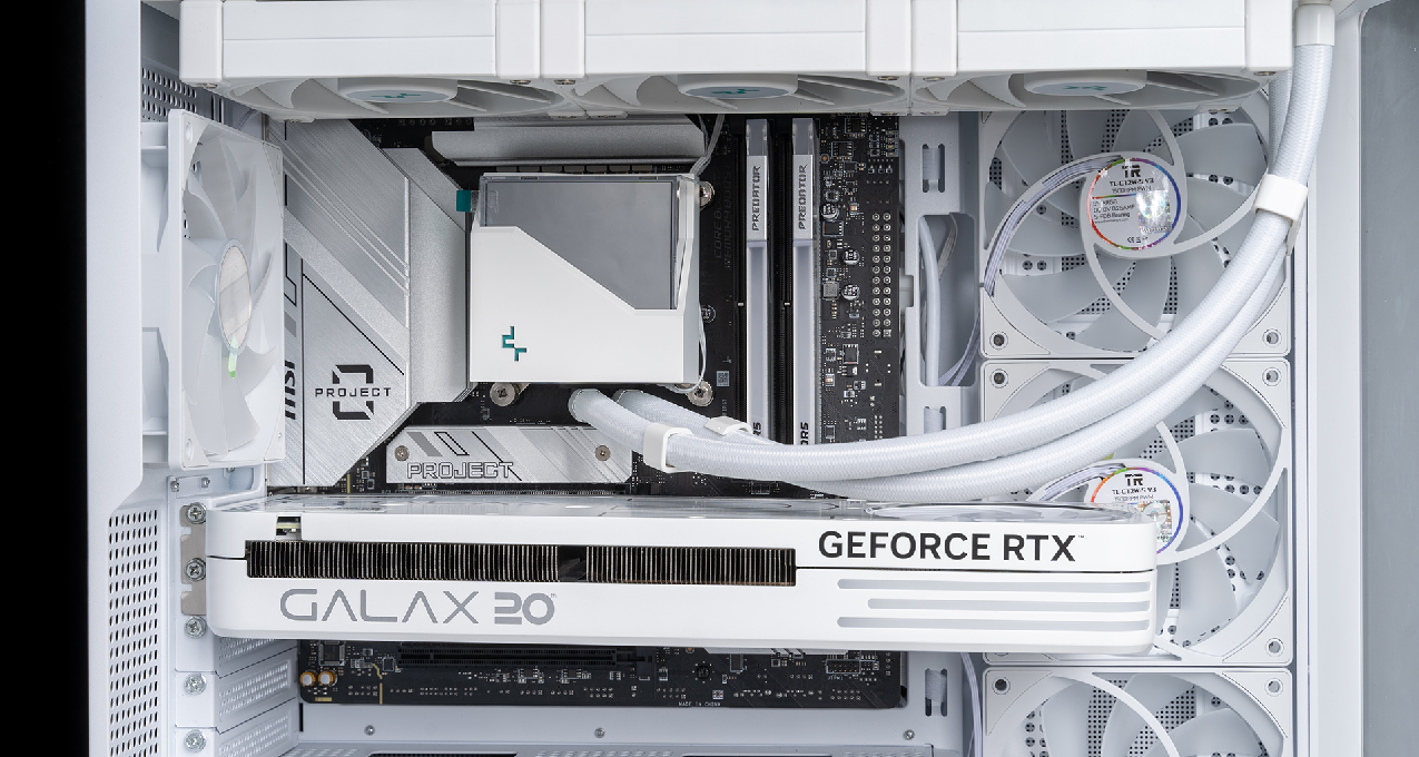 微星背插家族+影馳RTX4070 20週年+炫光星艦Vesta II“無線”裝機
