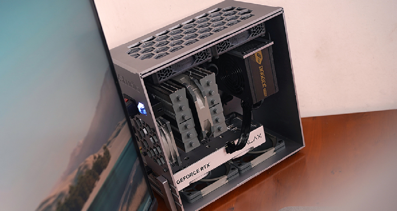 13490F+B760I+RTX4060 金屬大師，aboStudio Container M裝機展示