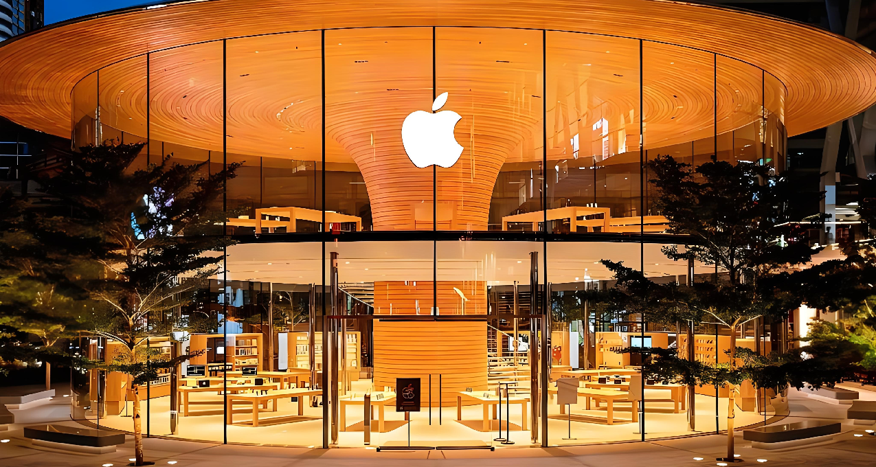 苹果喊话老用户升级iPhone15，果粉：老机型过于流畅是BUG